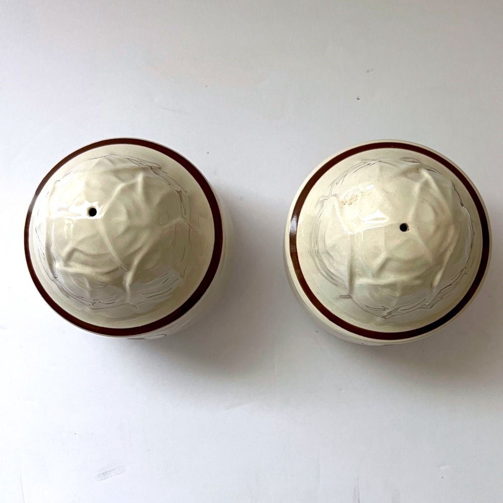 Vintage Ceramic Floral Salt and Pepper Shakers‎ Set Kitchen Decor Cottagecore - Picture 4 of 4